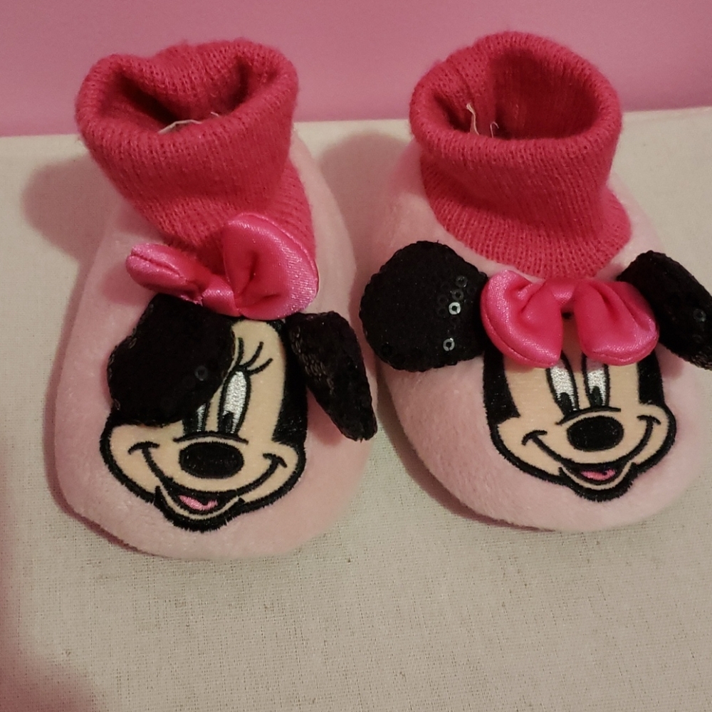 Disney babygirl minnie shoes- size 1-2